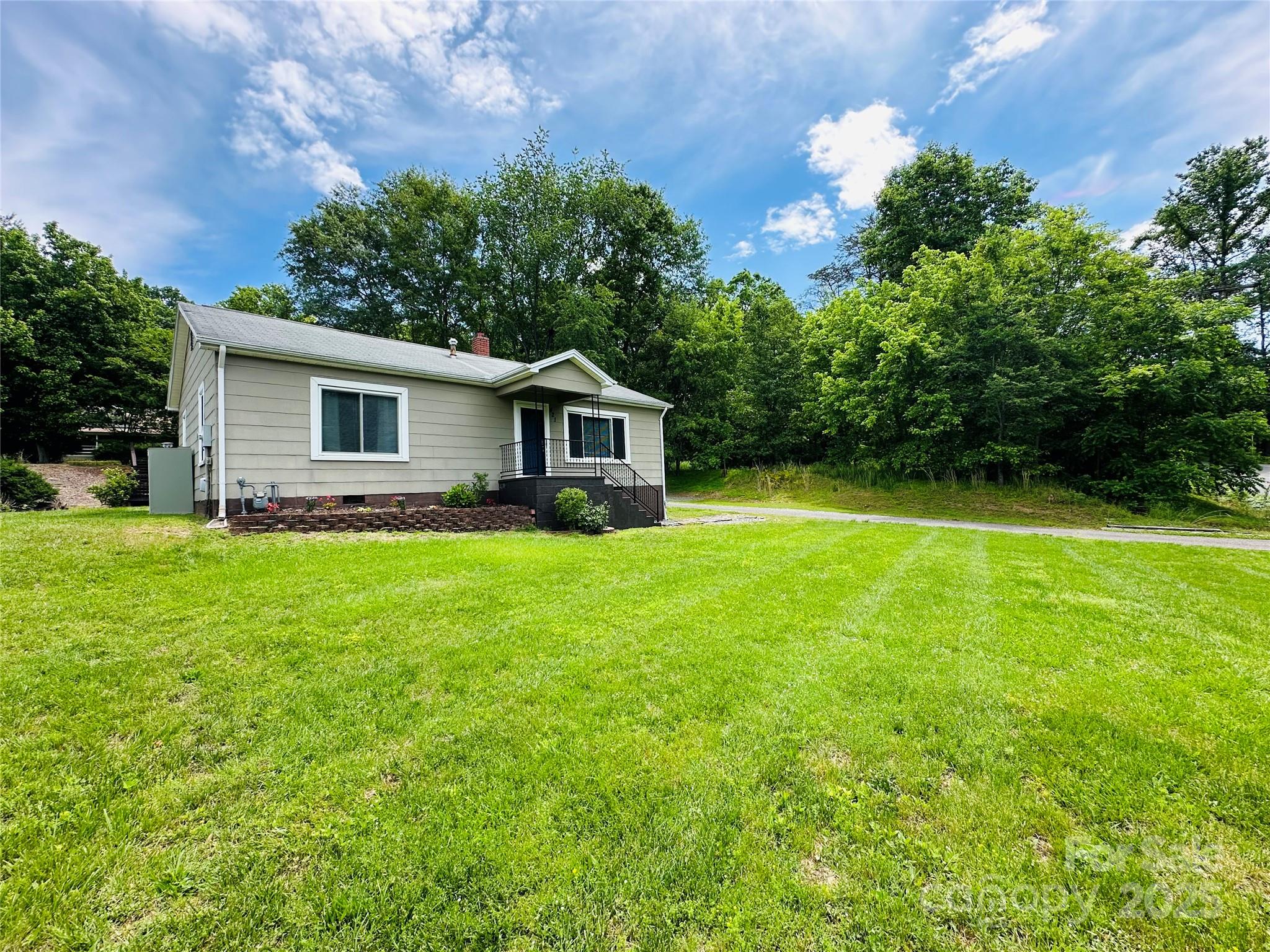 421 Bethel Road Morganton, NC 28655 - Photo 7 of 40 a front view of house with yard and green space