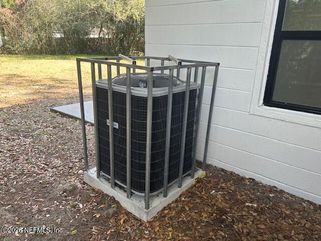 9727 Tiffany Avenue Jacksonville, FL 32246 - Photo 7 of 19 a view of balcony