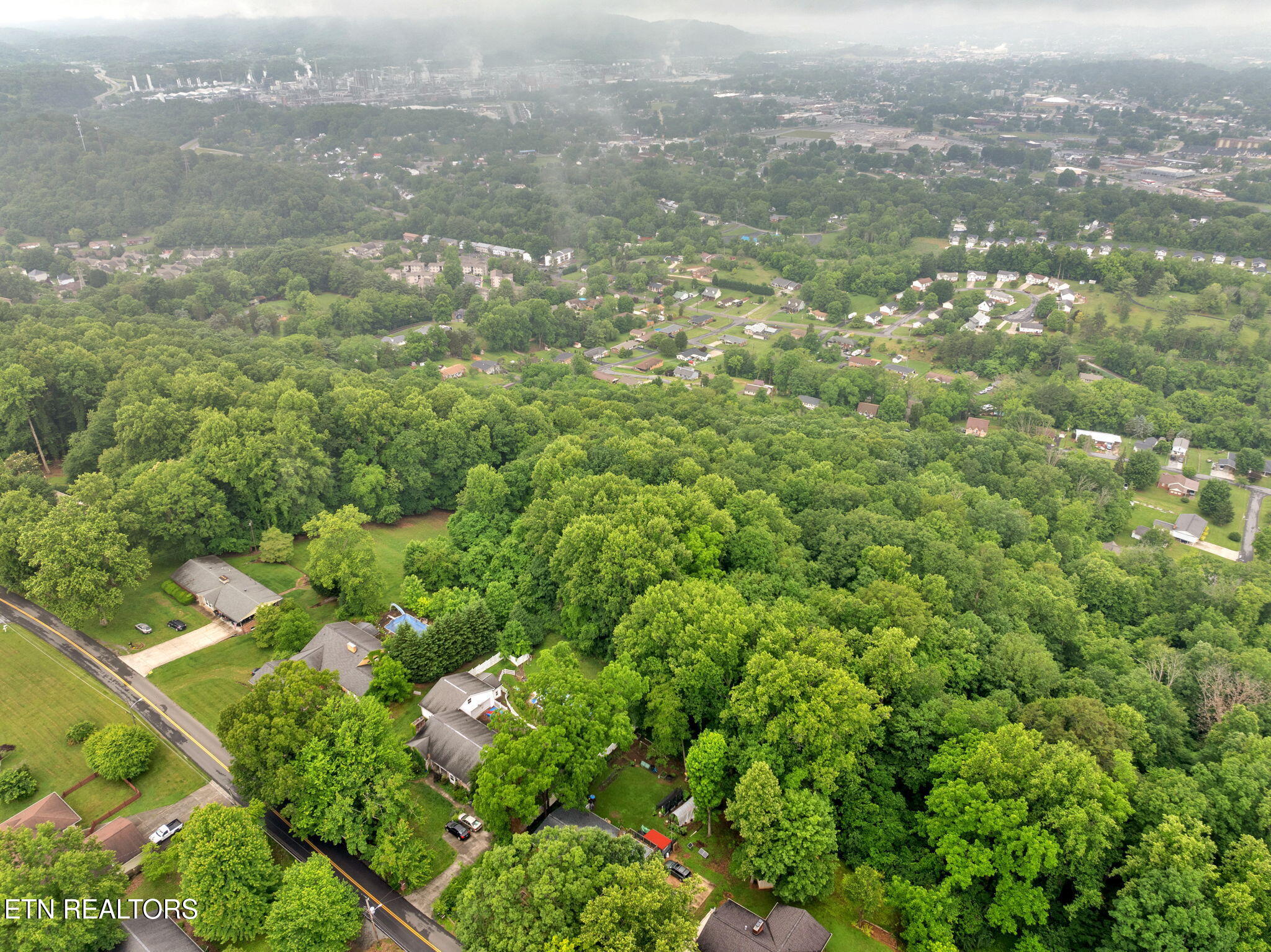 1684 Ridgeway Drive Kingsport, TN 37664 - Photo 10 of 23 Drone Photo