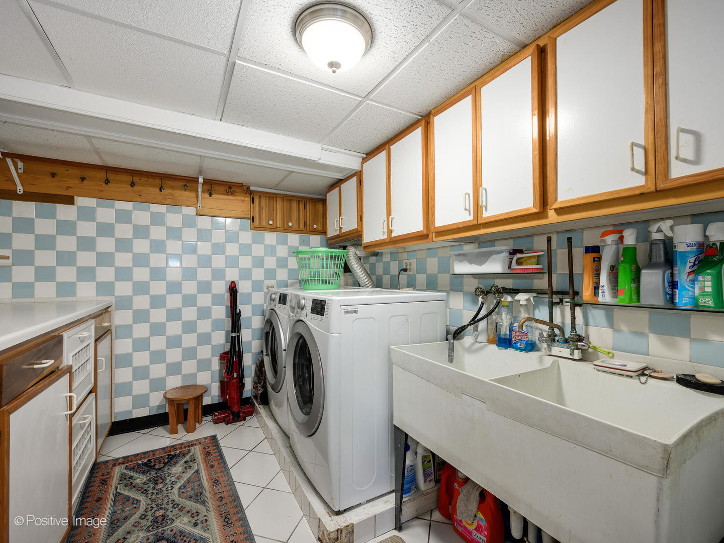 6057 West Melrose Street Chicago, IL 60634 - Photo 27 of 32 a utility room with dryer and washer