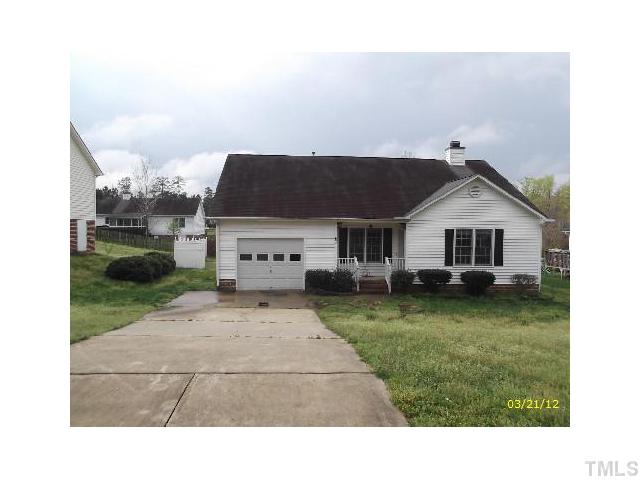 602 Quest Ridge Drive Fuquay-Varina, NC 27526 - Photo 1 of 8