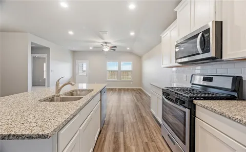 $329,900 | 1342 Alexandra Pk Lane, Corpus Christi, TX 78415