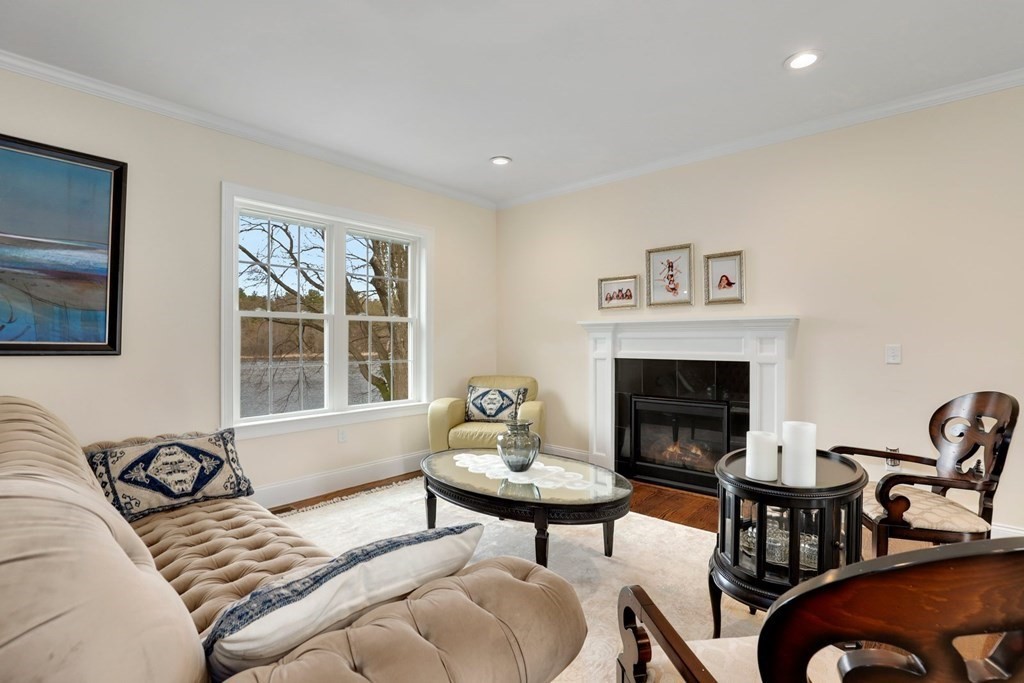 11 R Lowell Junction Road Andover, MA 01810 - Photo 15 of 40 Gallery Image 15