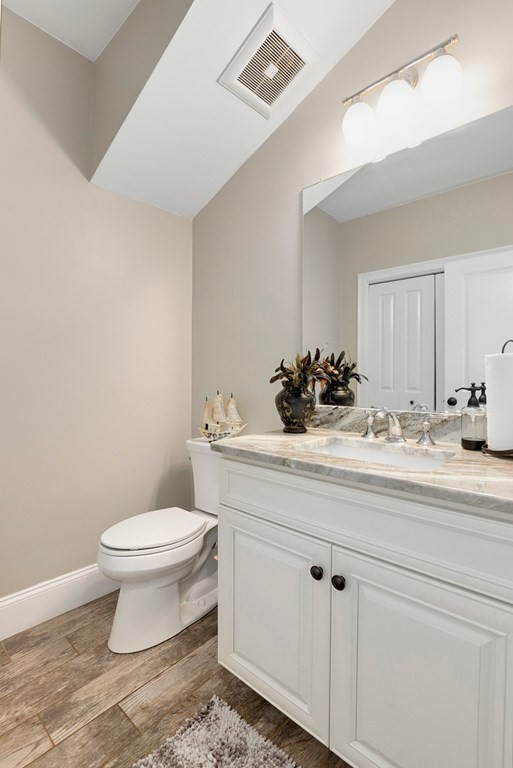11 R Lowell Junction Road Andover, MA 01810 - Photo 18 of 40 Gallery Image 18
