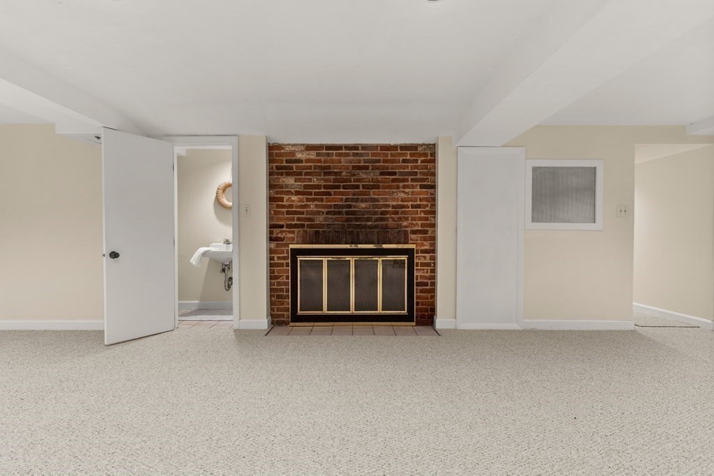2 Tully Road Marblehead, MA 01945 - Photo 35 of 38 Gallery Image 35