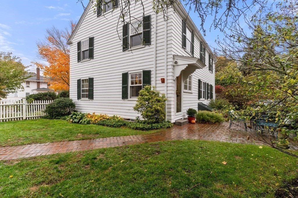 2 Tully Road Marblehead, MA 01945 - Photo 37 of 38 Gallery Image 37