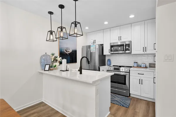 $415,000 | 905 Sandollar Street, Unit 905, Rockport, TX 78382