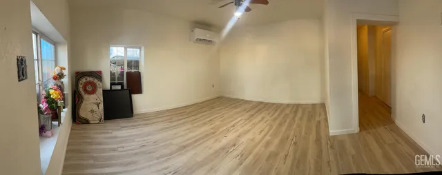 wooden floor in a empty room