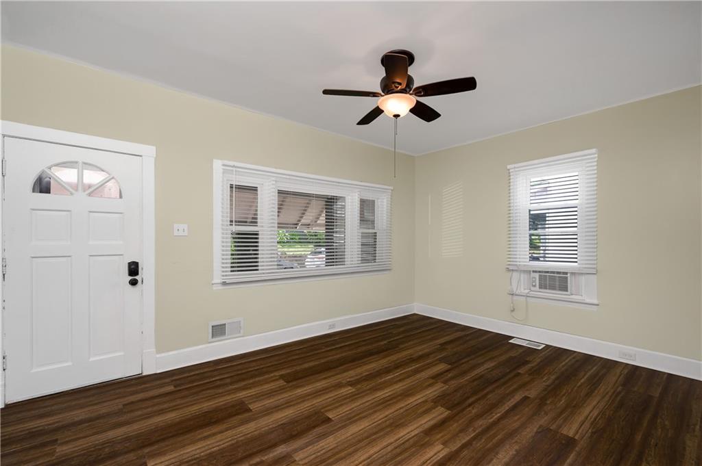 109 Hickory Street Butler, PA 16001 - Photo 6 of 29