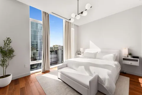 $2,800,000 | 160 2nd Avenue South, Unit 1902, Nashville, TN 37201