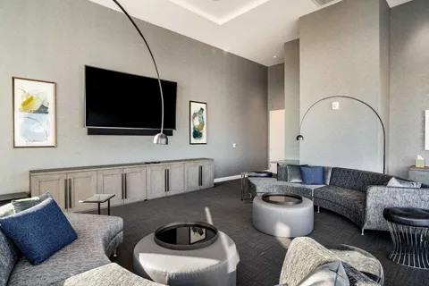 $2,800,000 | 160 2nd Avenue South, Unit 1902, Nashville, TN 37201