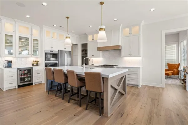 $1,399,900 | 16704 Earnshaw Street, Overland Park, KS 66221