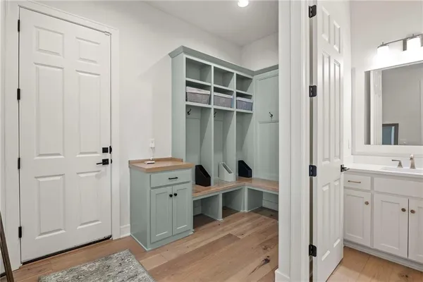 $1,399,900 | 16704 Earnshaw Street, Overland Park, KS 66221
