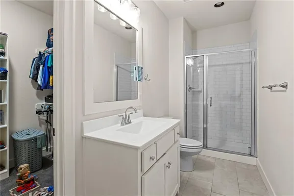$1,399,900 | 16704 Earnshaw Street, Overland Park, KS 66221