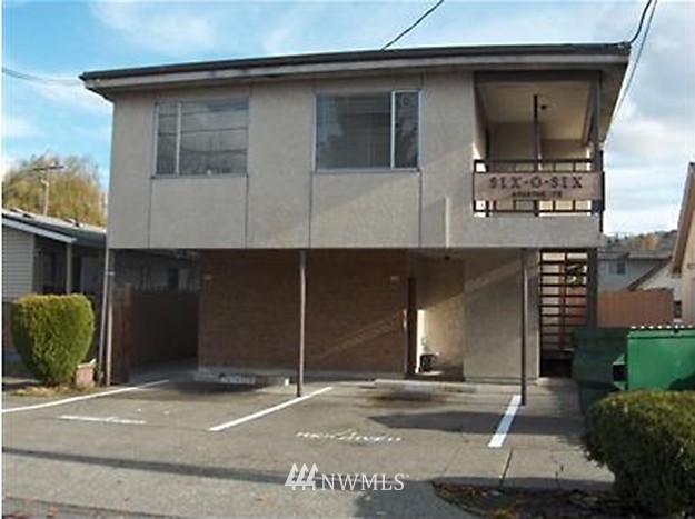 606 Shattuck Avenue South Renton, WA 98057 - Photo 1 of 19 Gallery Image 1