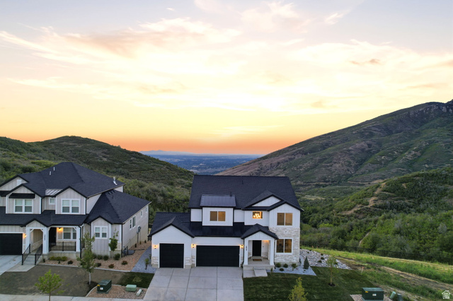 2457 South Springtime Road Draper, UT 84020 - Photo 4 of 48