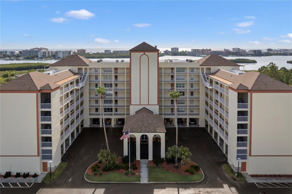 9000 Commodore Drive, Unit 707, Seminole, FL 33776 Compass