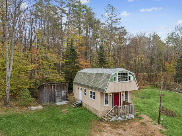 $369,000 | 1164 Main Street, Grafton, NH 03240