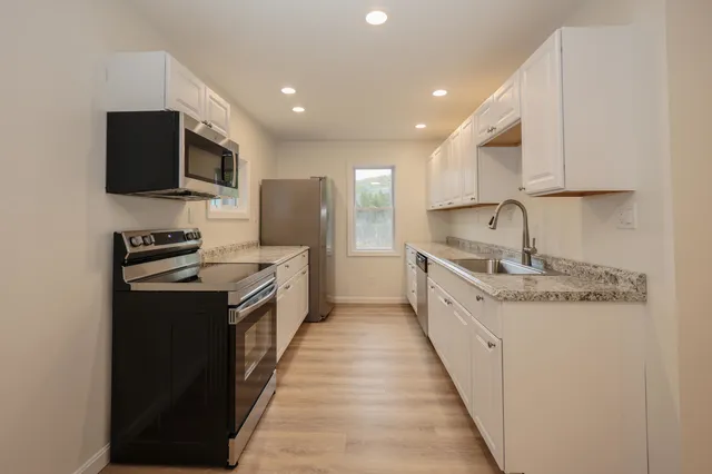 $369,000 | 1164 Main Street, Grafton, NH 03240