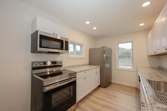 $369,000 | 1164 Main Street, Grafton, NH 03240