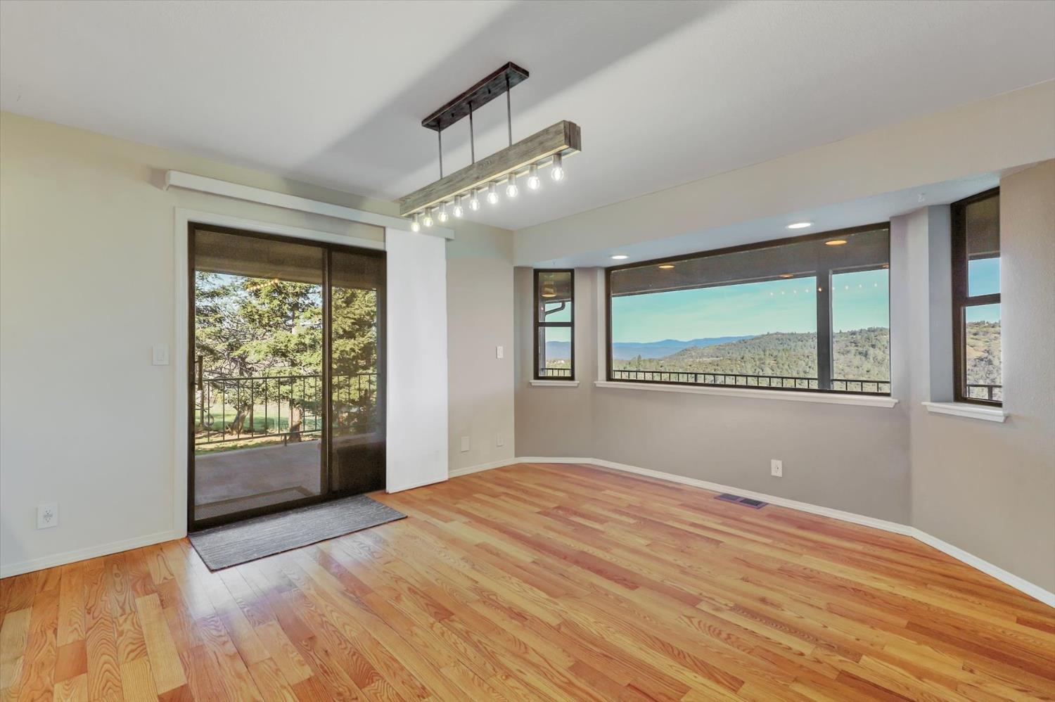 10428 Riffle Rough and Ready, CA 95975 - Photo 11 of 87