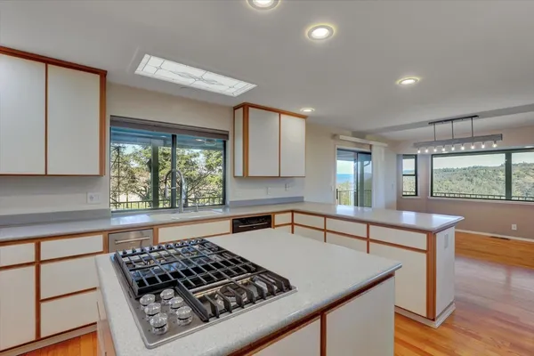 $895,000 | 10428 Riffle, Rough and Ready, CA 95975