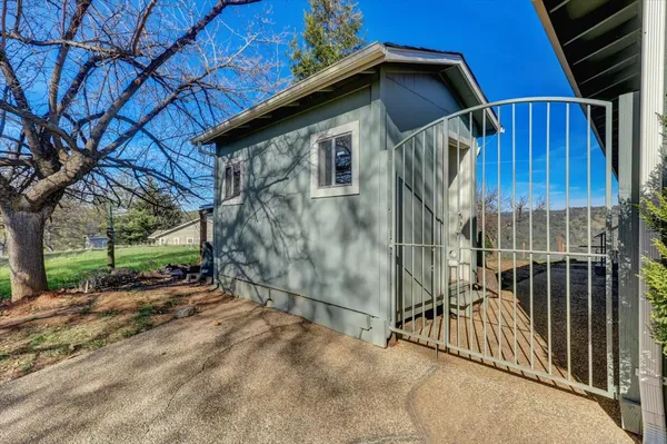 $895,000 | 10428 Riffle, Rough and Ready, CA 95975
