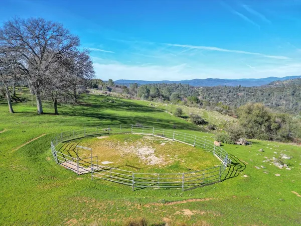 $895,000 | 10428 Riffle, Rough and Ready, CA 95975