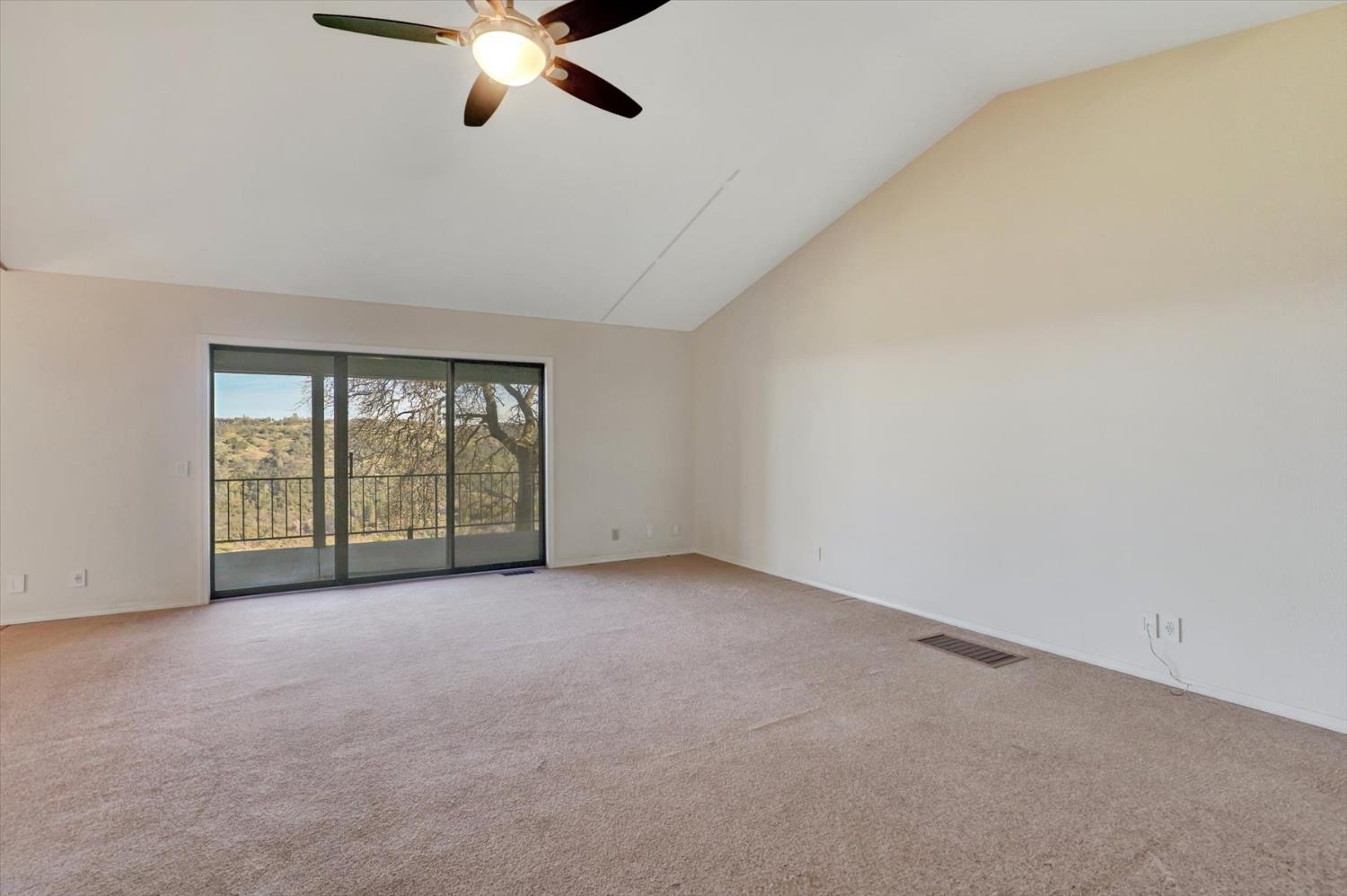 10428 Riffle Rough and Ready, CA 95975 - Photo 7 of 87