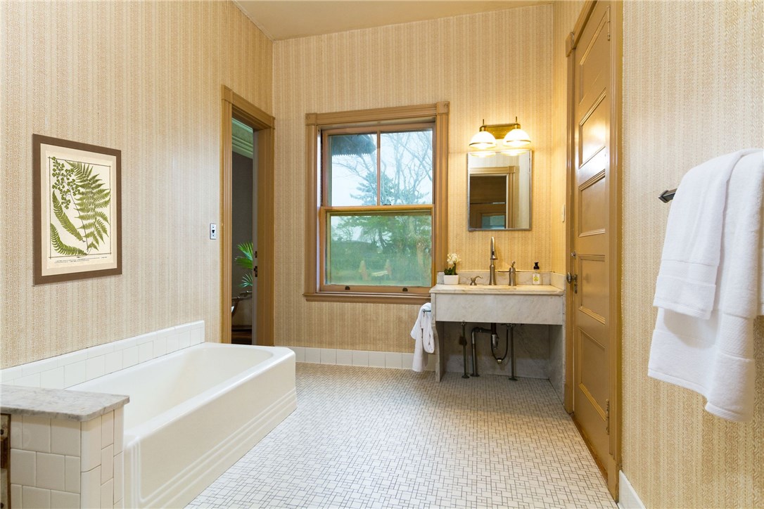 229 Ruggles Avenue Newport, RI 02840 - Photo 26 of 40 Second Level en-suite bathroom