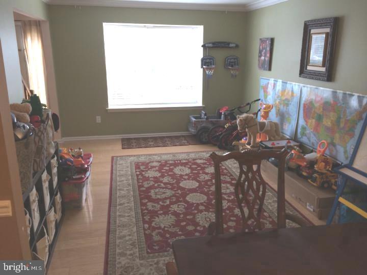 2405 Gramercy Way Mount Laurel, NJ 08054 - Photo 3 of 9