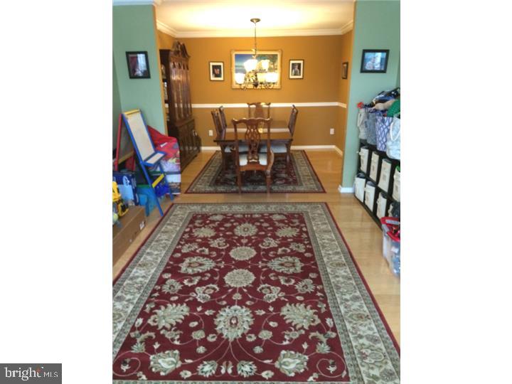 2405 Gramercy Way Mount Laurel, NJ 08054 - Photo 4 of 9