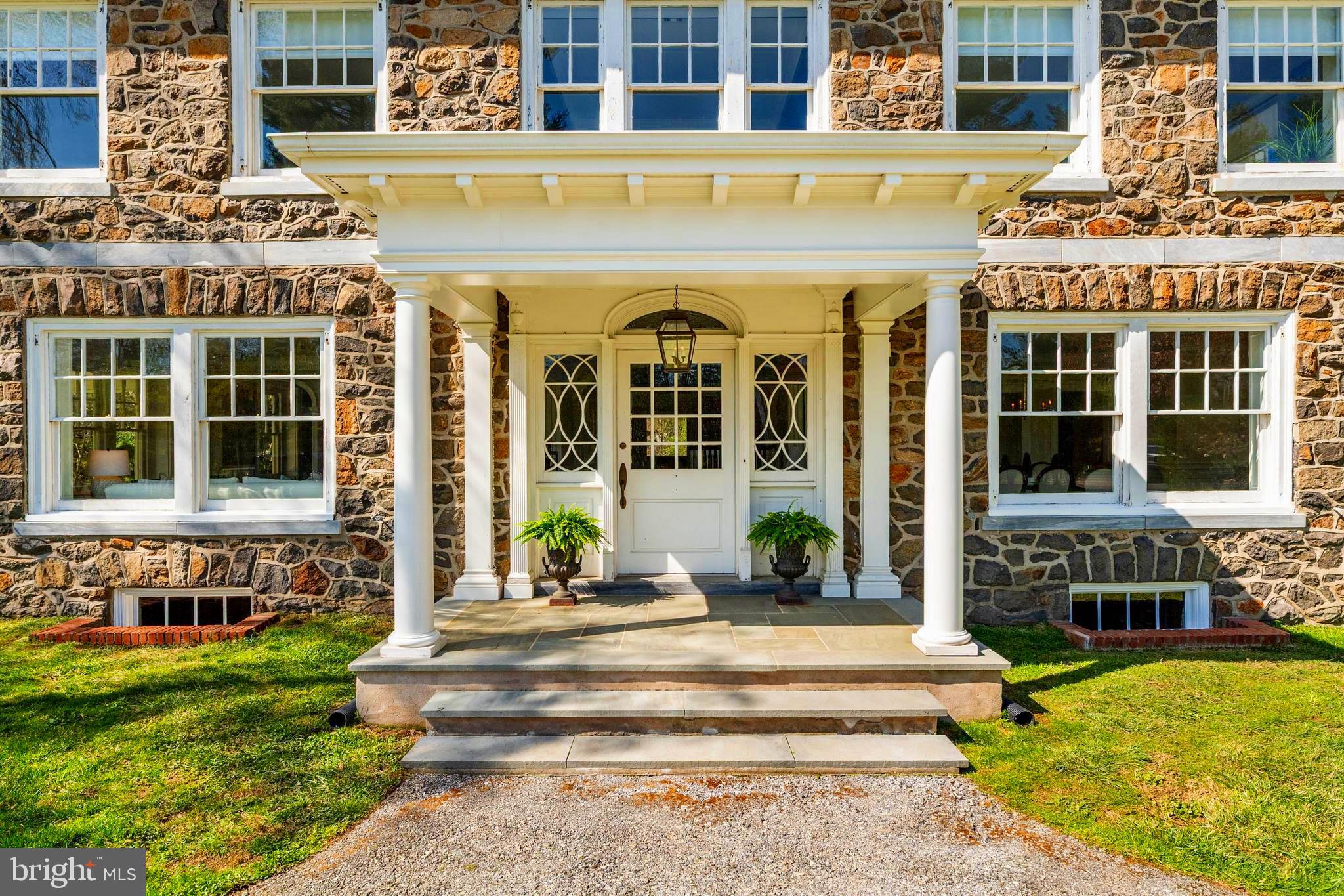 422 Dorset Road Devon, PA 19333 - Photo 2 of 76