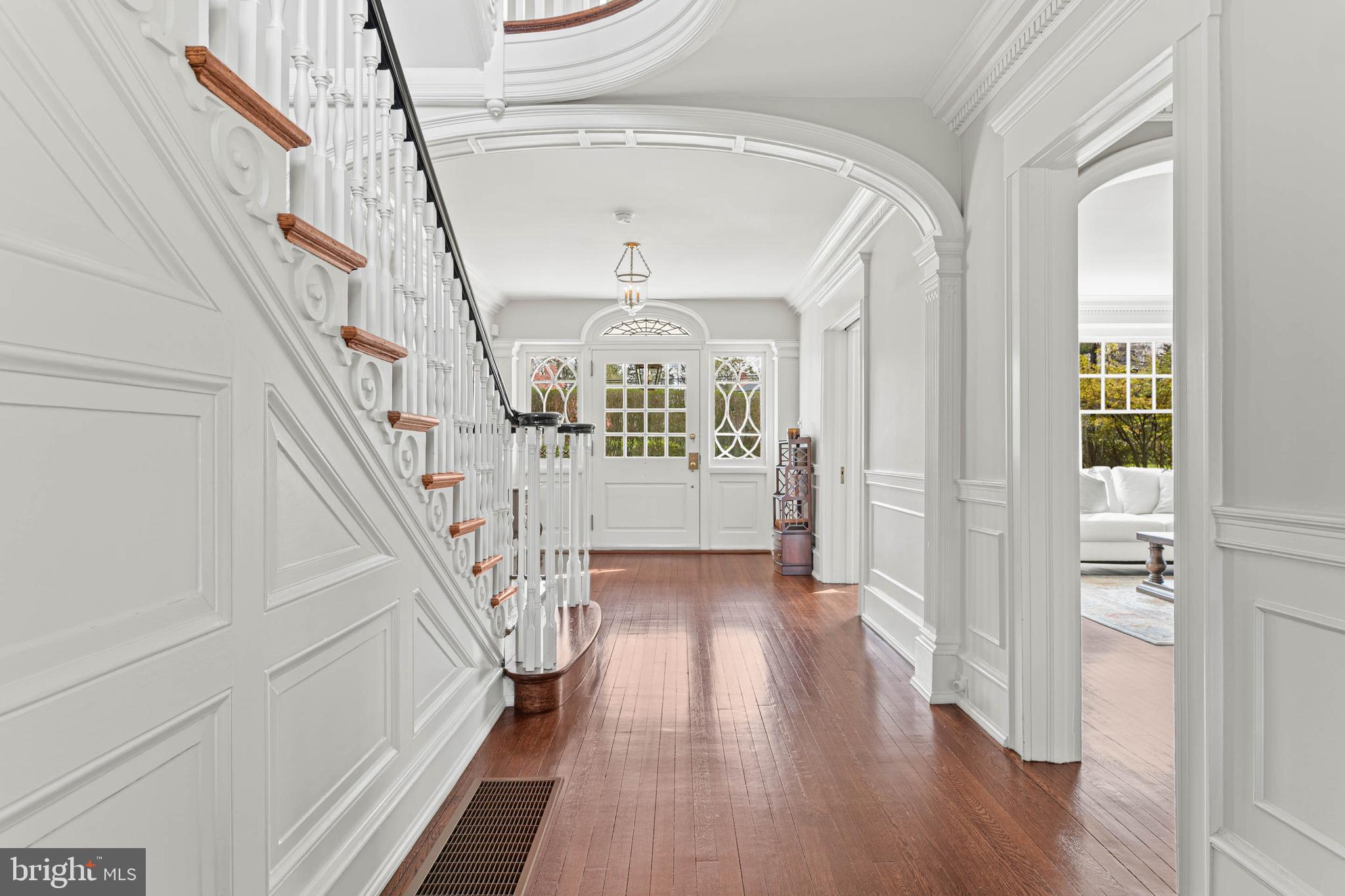 422 Dorset Road Devon, PA 19333 - Photo 4 of 76