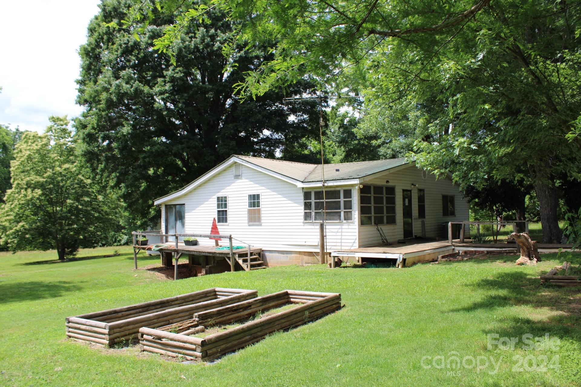 385 Ben Anderson Road Mocksville, NC 27028 - Photo 8 of 24 Gallery Image 8