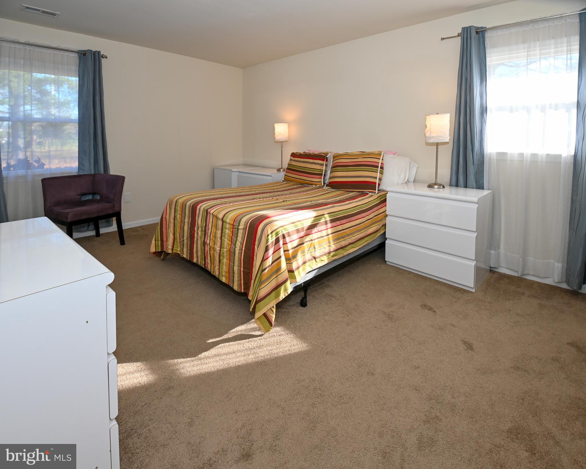 60 Country Club Road Willingboro, NJ 08046 - Photo 12 of 23 Gallery Image 12