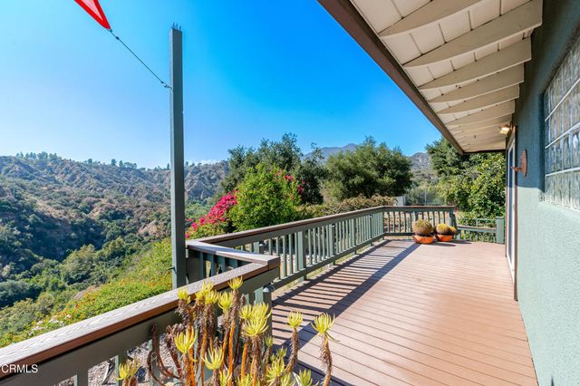 $1,499,000 | 4031 Canyon Dell Drive, Altadena, CA 91001