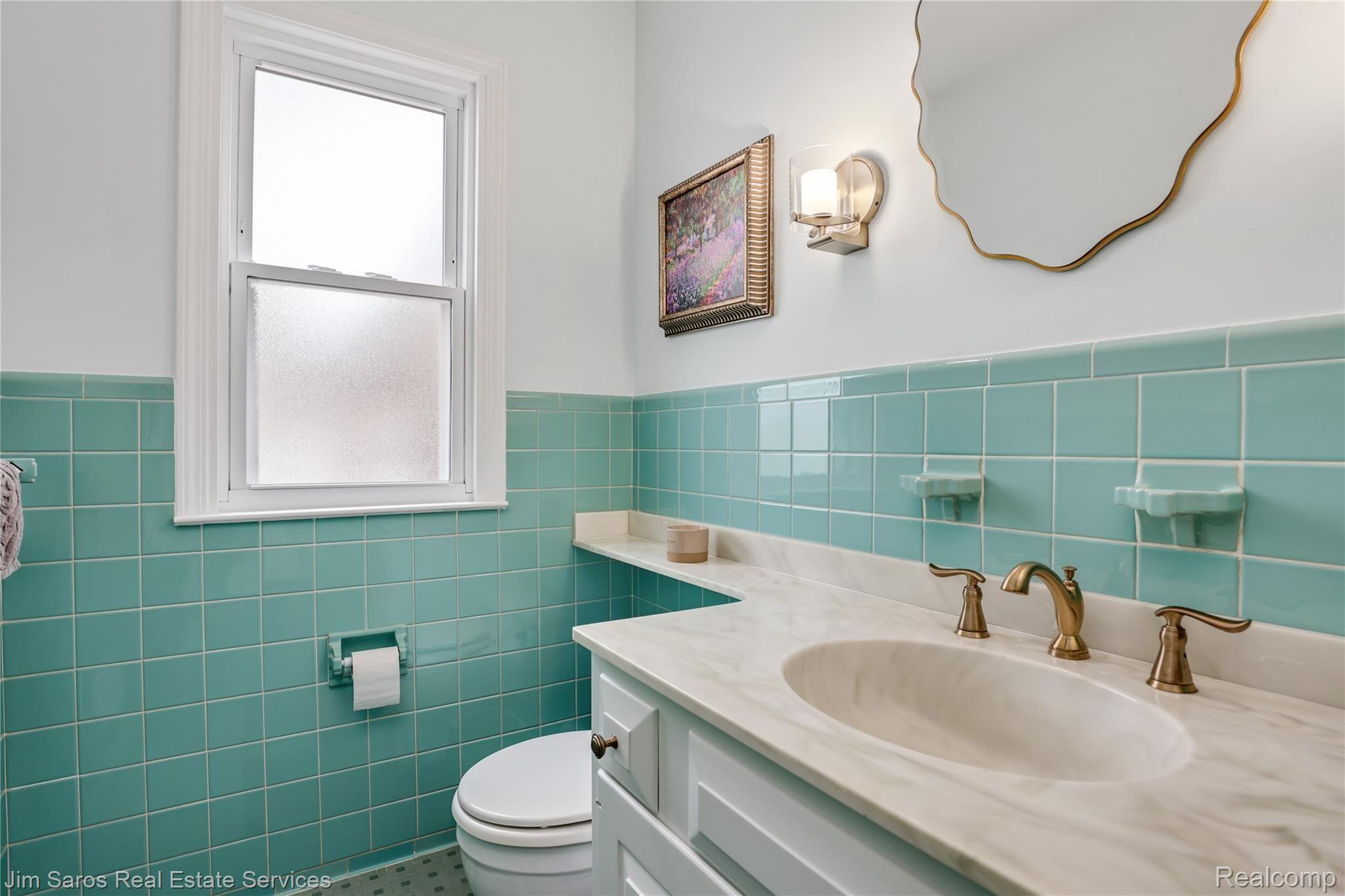 61 Colonial Road Grosse Pointe, MI 48236 - Photo 16 of 47 16-61 Colonial Rd Grosse Pointe Shores0019.jpg