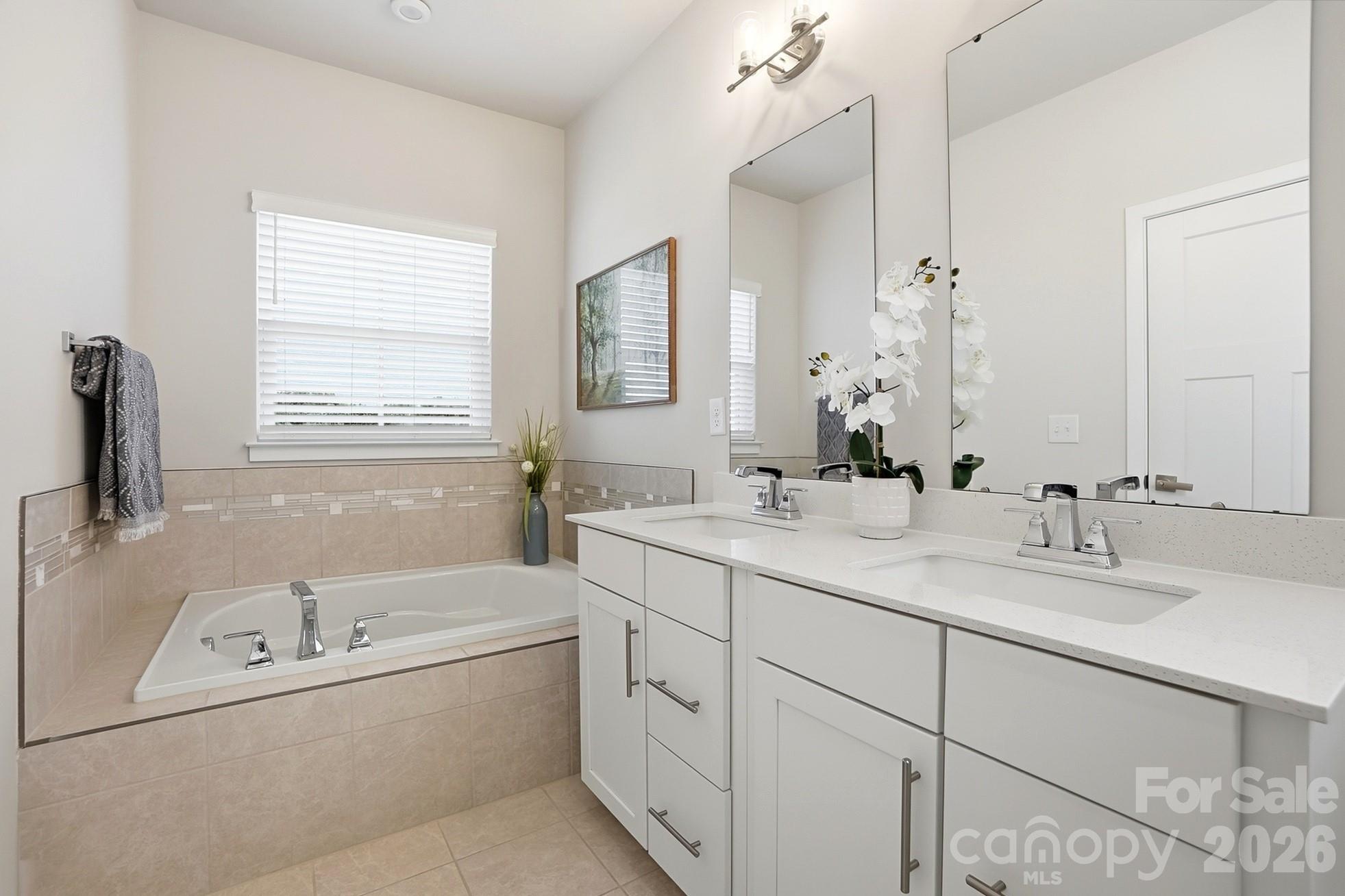 921 Portrush Lane Tega Cay, SC 29708 - Photo 23 of 40