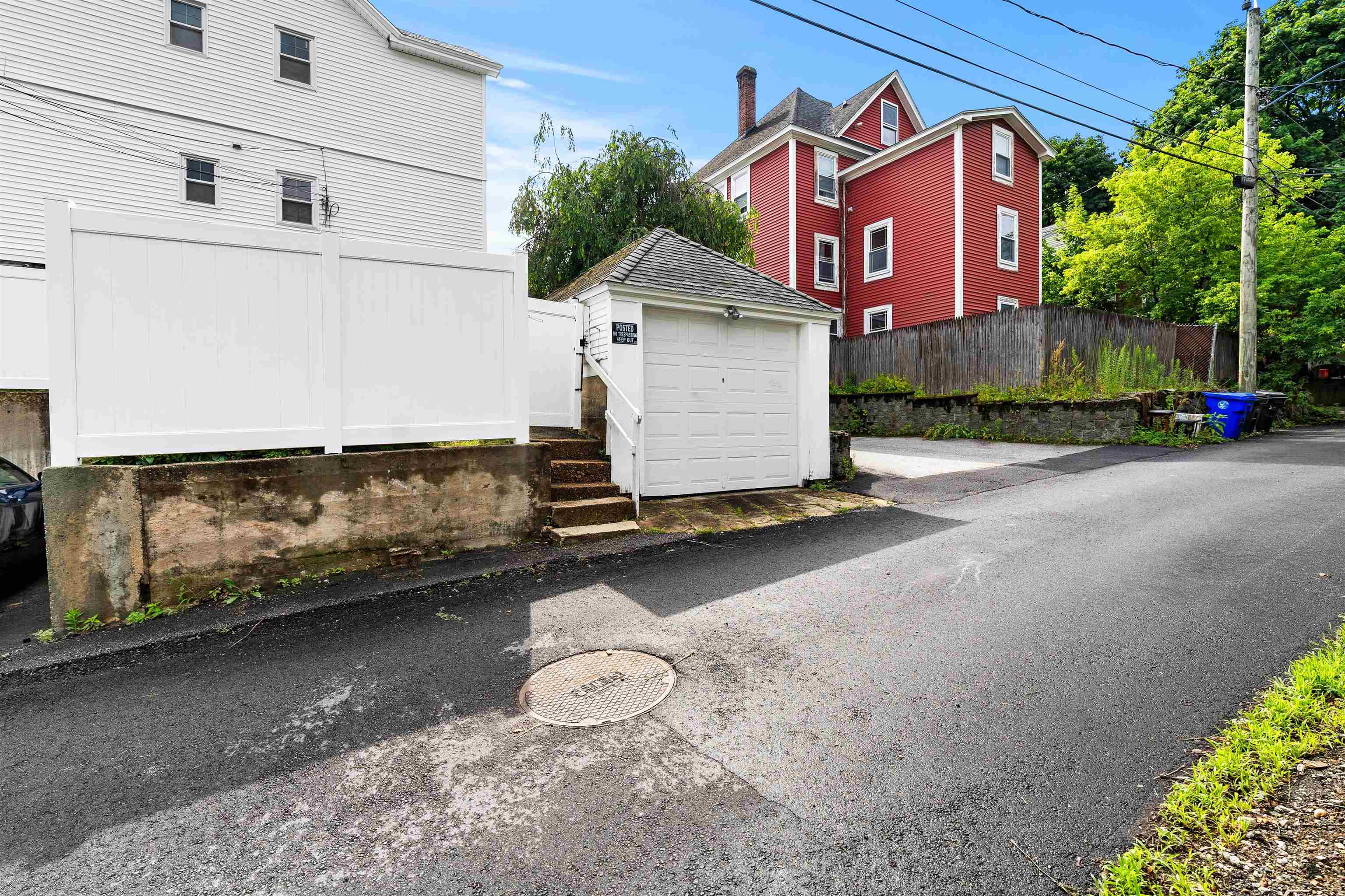 852 Beech Street Manchester, NH 03104 - Photo 10 of 53