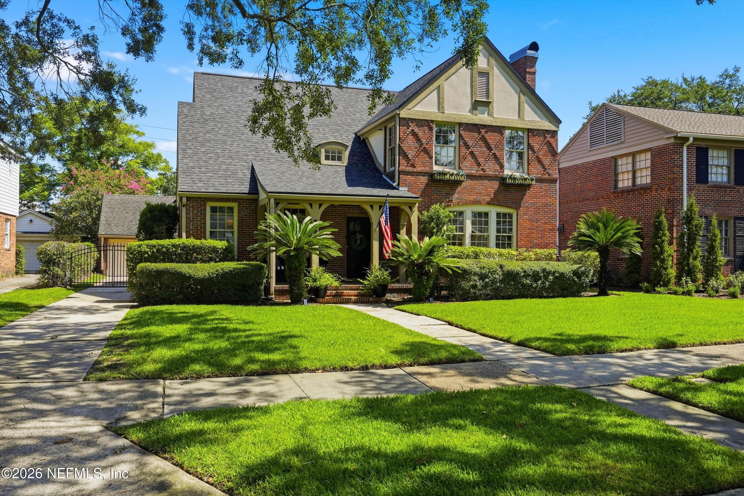 1985 Largo Road Jacksonville, FL 32207 - Photo 1 of 70 Front 3