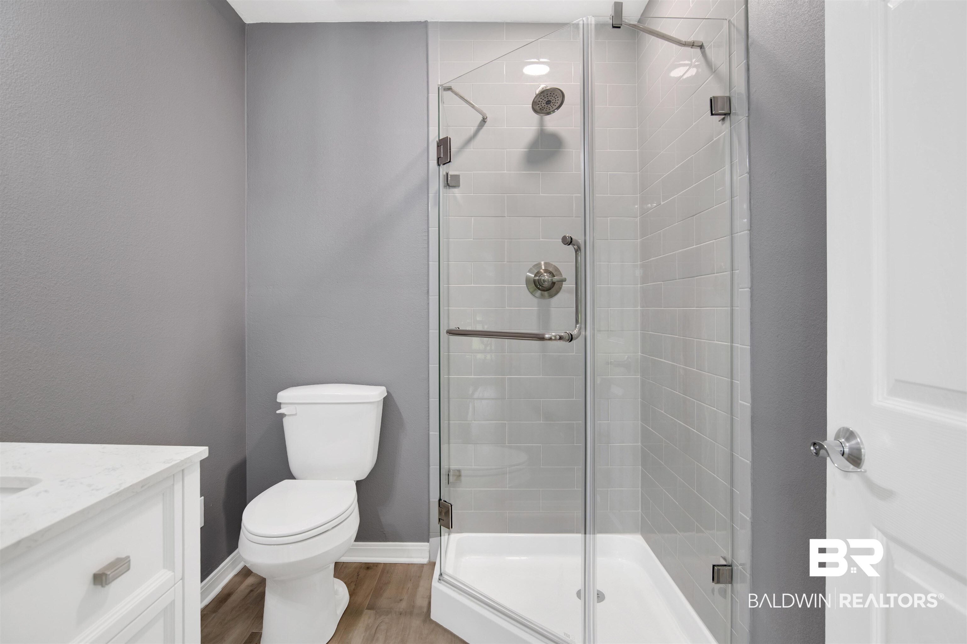 119 Destrehan Road Fairhope, AL 36532 - Photo 17 of 38 3rd bath