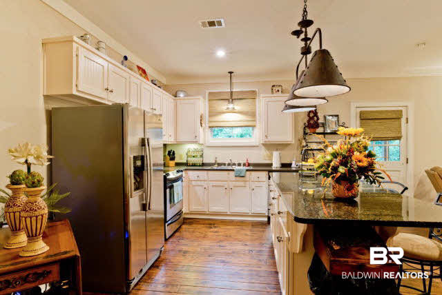 25773 Canal Road, Unit 26 Orange Beach, AL 36561 - Photo 11 of 42 Beautiful space to cook and entertain