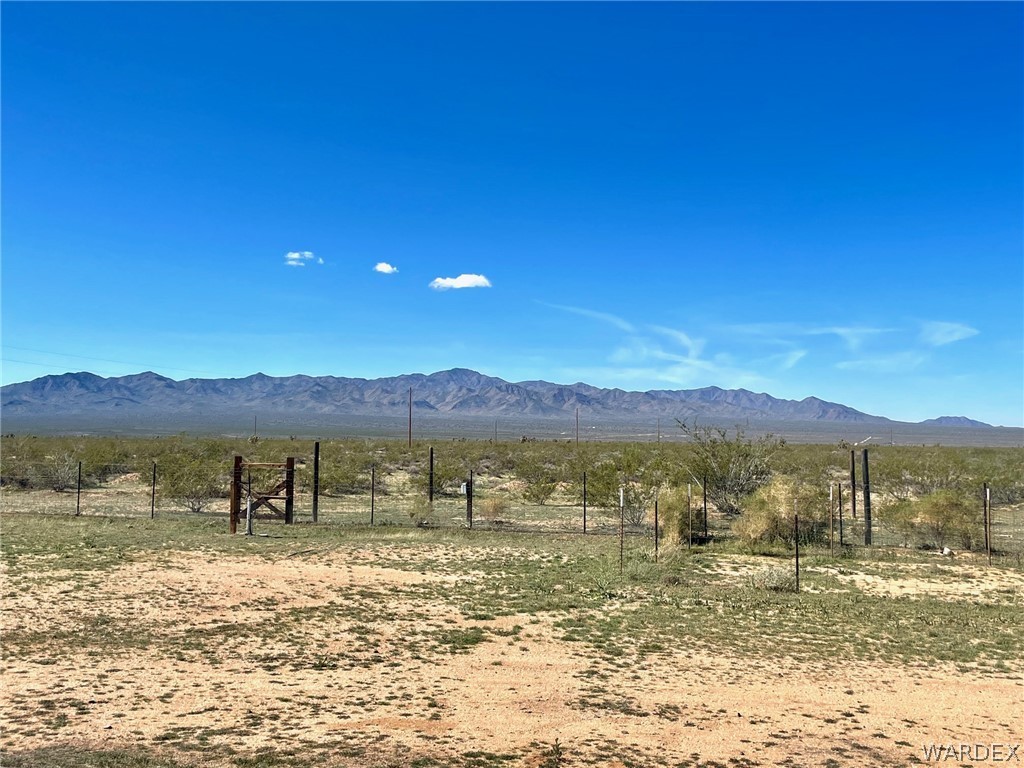 21477 South Sundance Kid Road Yucca, AZ 86438 - Photo 54 of 66 a view of an ocean with a mountain