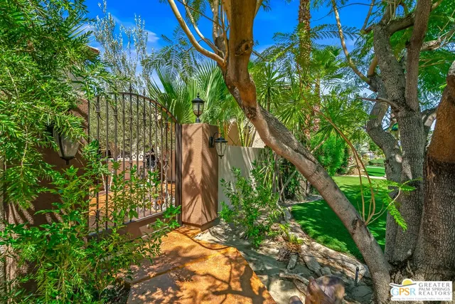 $1,659,000 | 18 Calais Circle, Rancho Mirage, CA 92270