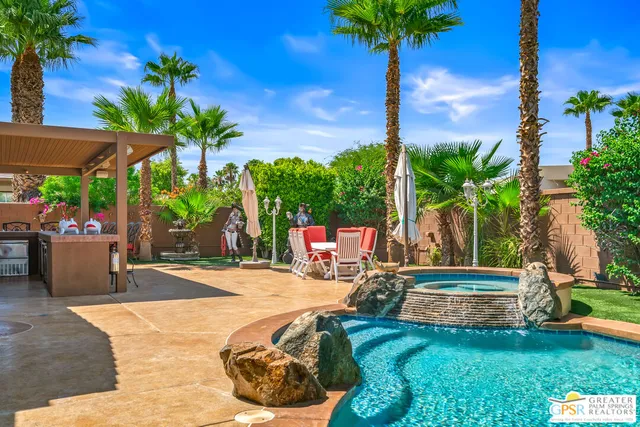 $1,659,000 | 18 Calais Circle, Rancho Mirage, CA 92270