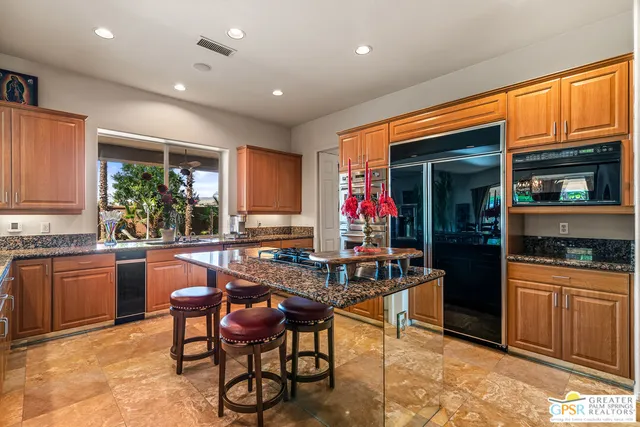 $1,659,000 | 18 Calais Circle, Rancho Mirage, CA 92270