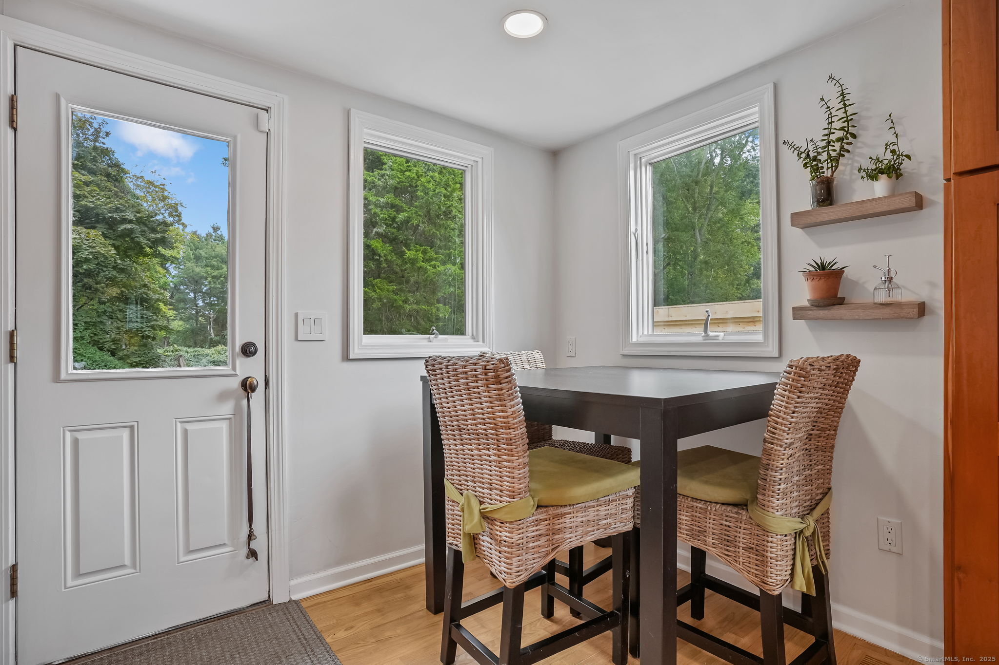 7 High Gate Road Westport, CT 06880 - Photo 16 of 40