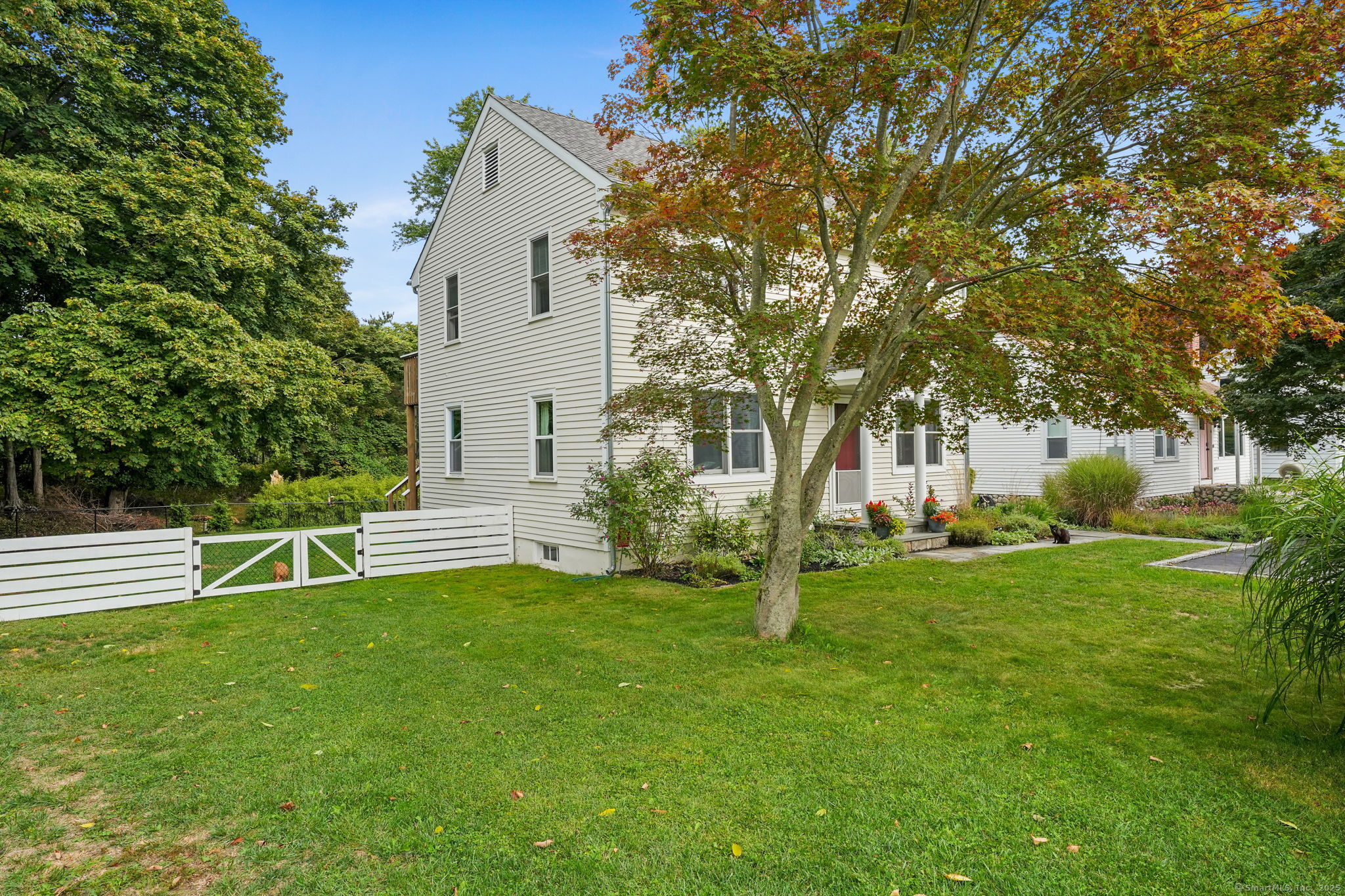 7 High Gate Road Westport, CT 06880 - Photo 29 of 40