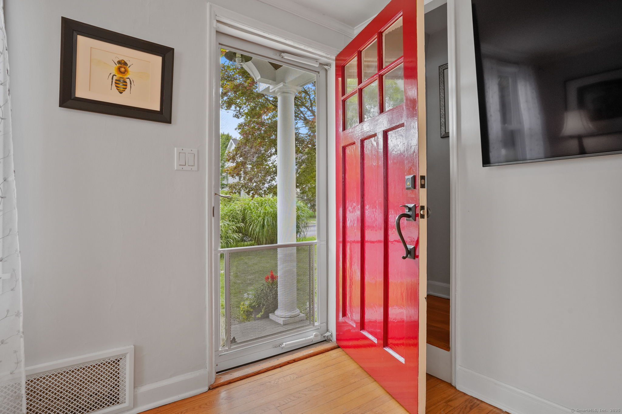 7 High Gate Road Westport, CT 06880 - Photo 3 of 40